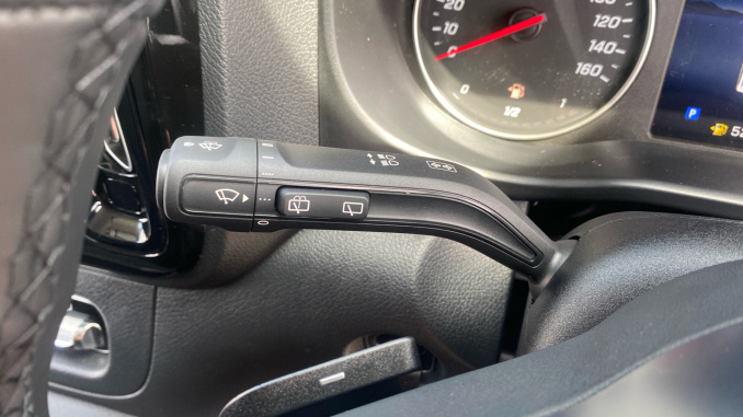 Mercedes-Benz Vito L2 Diesel Rwd 119CDI Select Crew Van 9G-Tronic - Image 31
